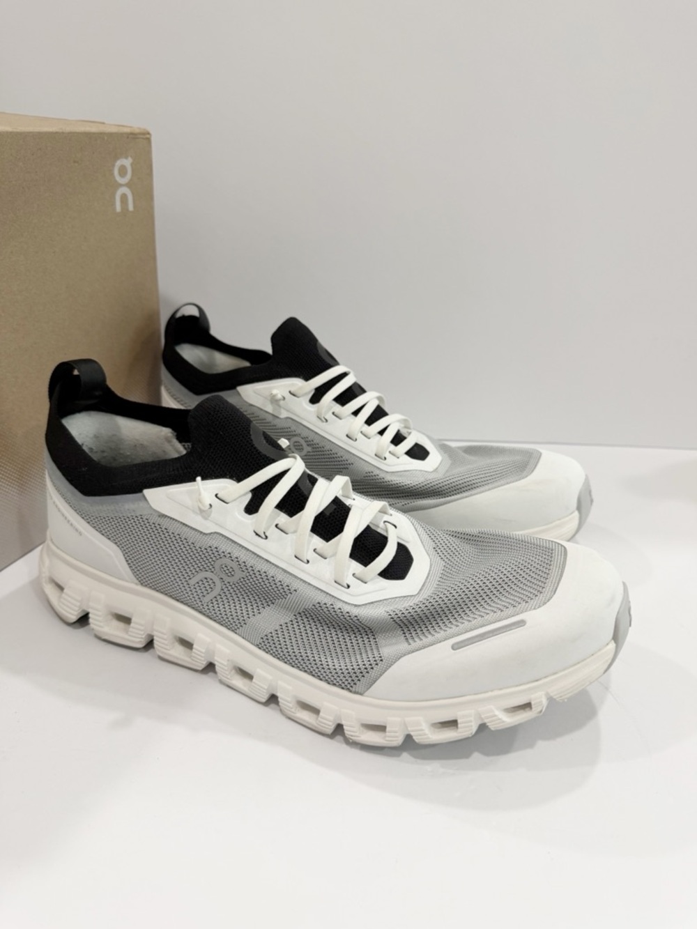 On Running Cloud Versa 6 Men’s Shoes